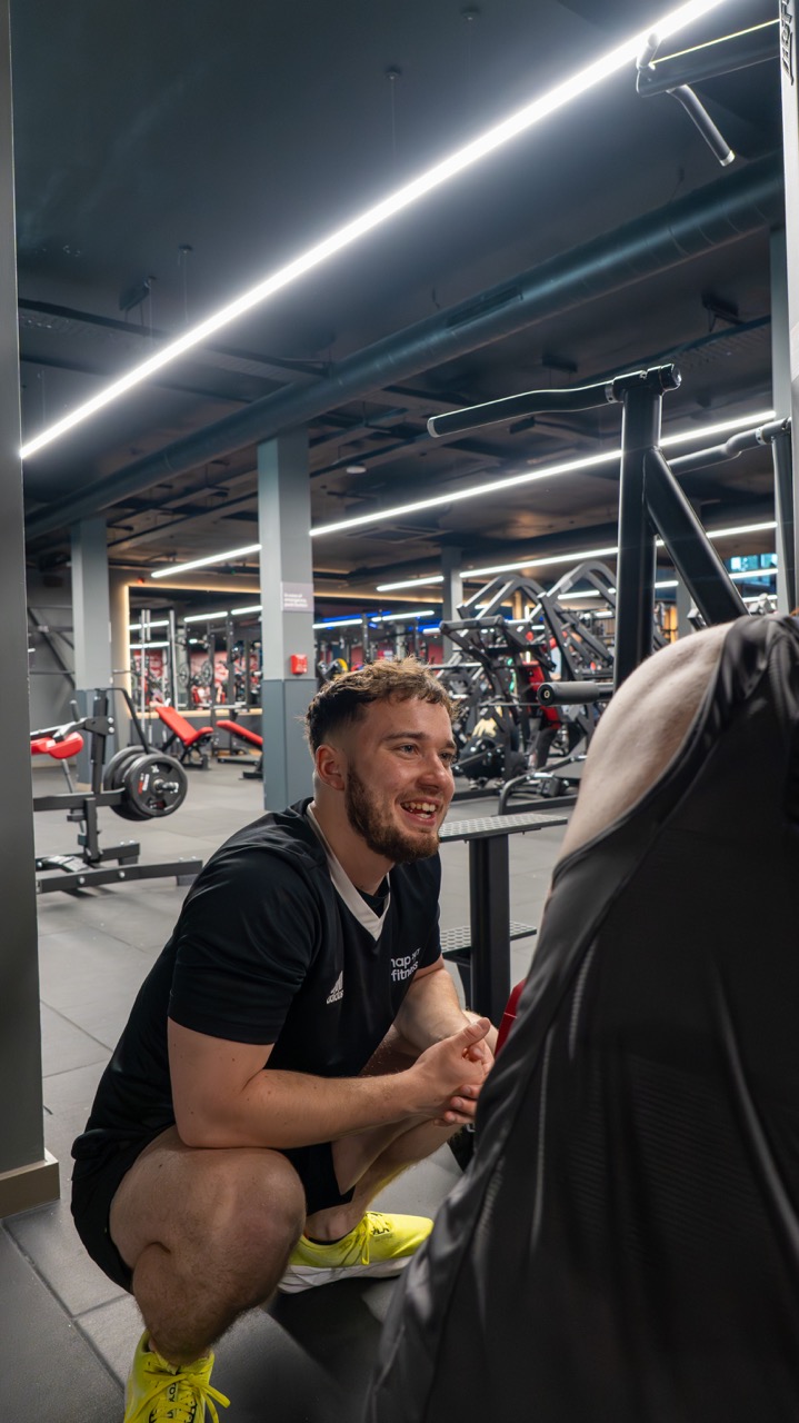 Elliott coaching a client at Snap Fitness Redditch